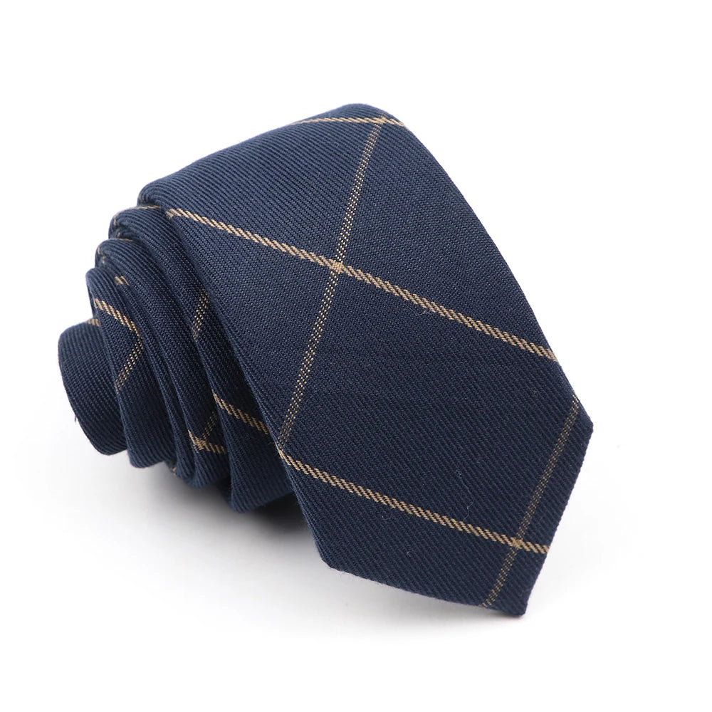 Cravate étroite en coton à carreaux gris et noir pour hommes