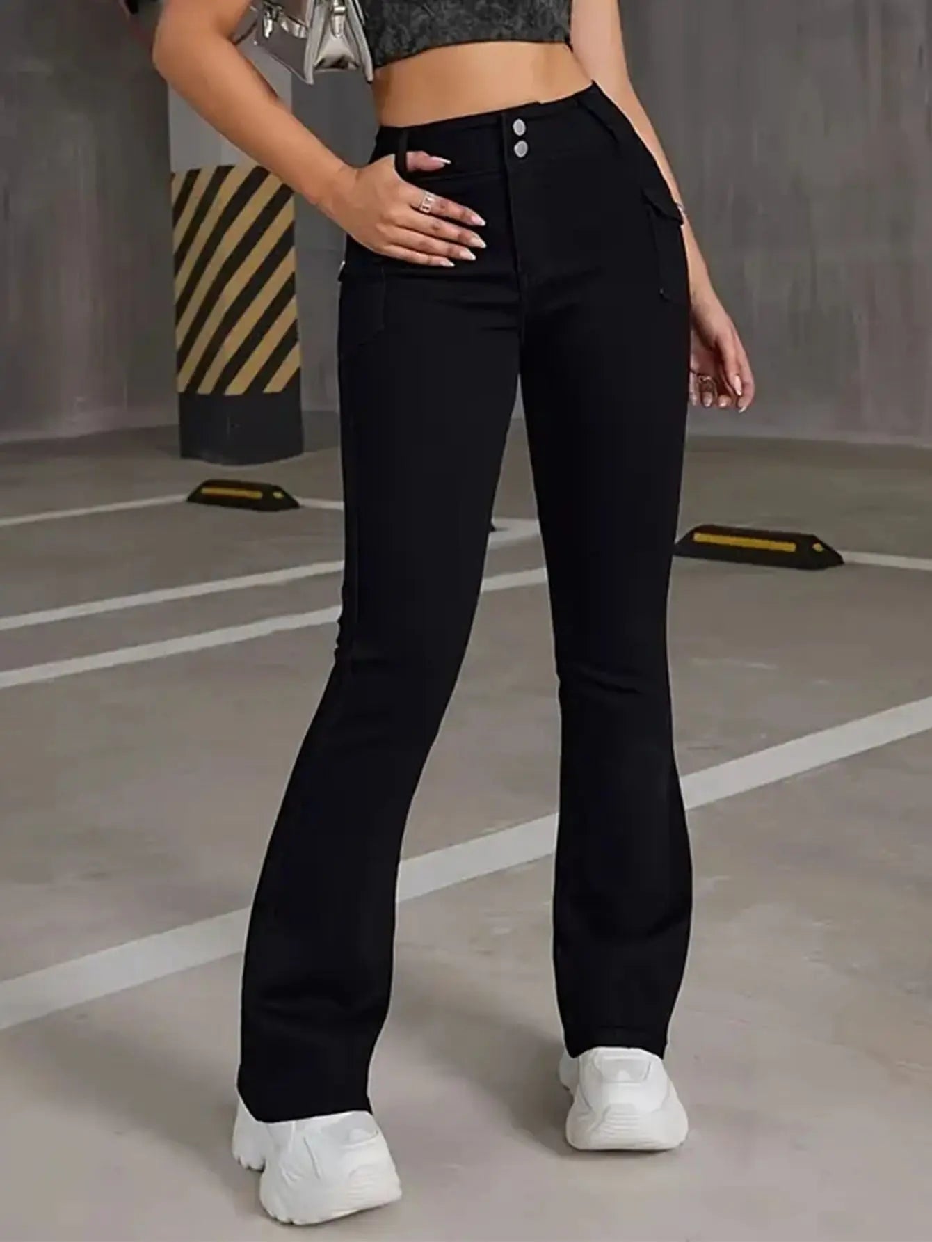 Schlagjeans mit hohem Bund für Damen – Bootcut-Jeans in Übergrößen