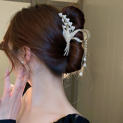 Elegant Pearl Tassel Hairpin Curled Hair Clip