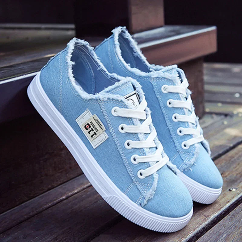 Women's Lace-Up Canvas Shoes