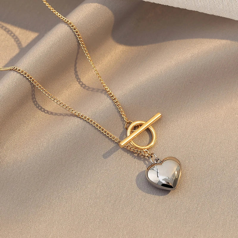 Collier en acier titane en forme de cœur pour femme