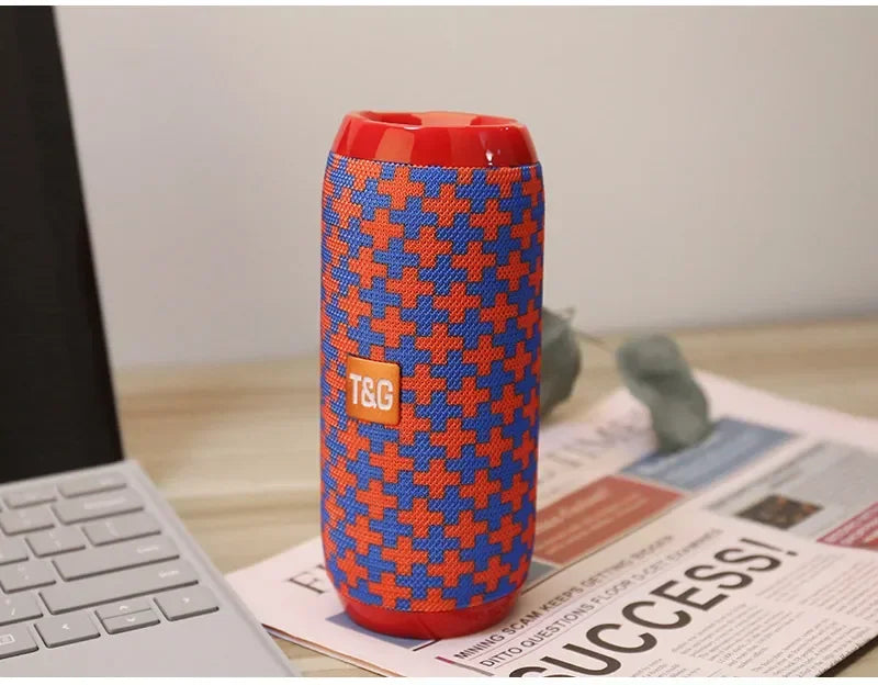 Waterproof AUX FMRadio Bluetooth Wireless Speaker