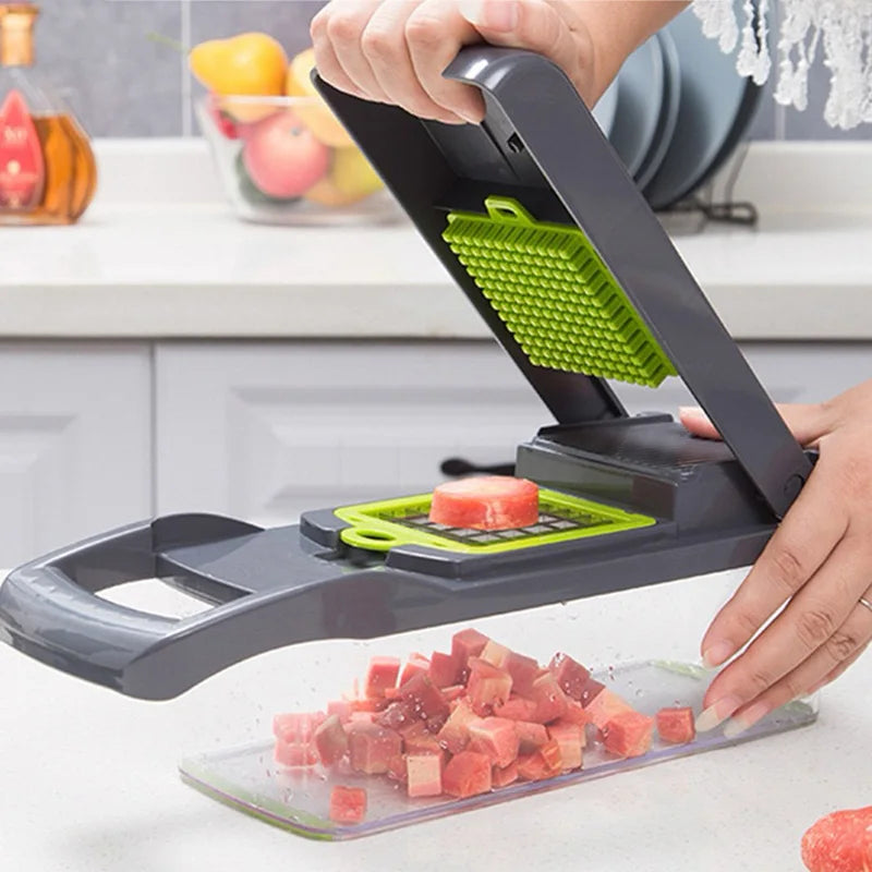 Multifunctional 16-in-1 Vegetable Cutter