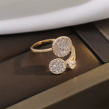 Women's Geometric Zircon Round Ring