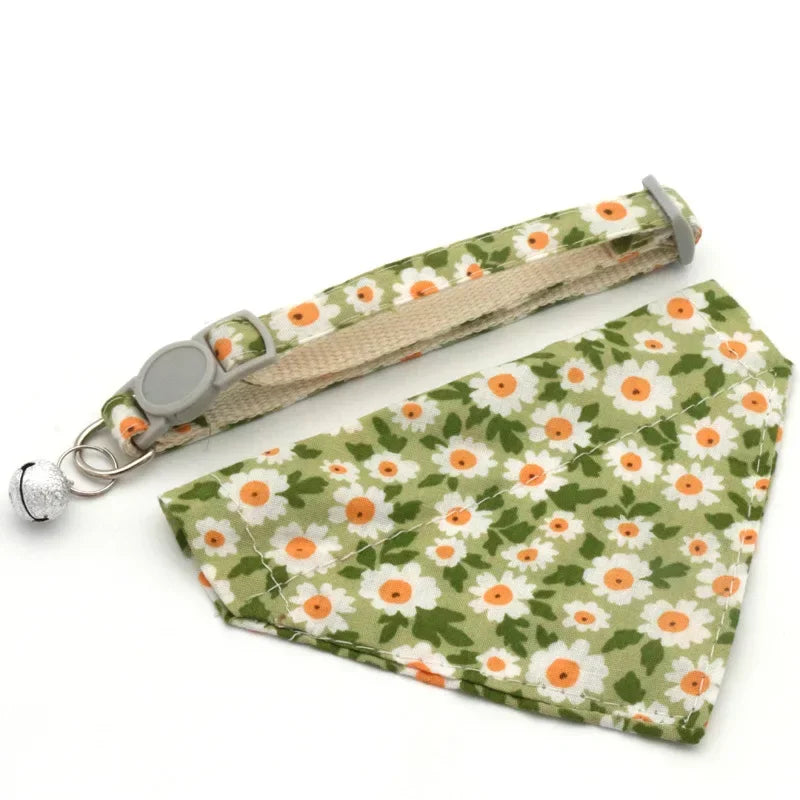 Adjustable Daisy NeckScarf Small Dog Collar