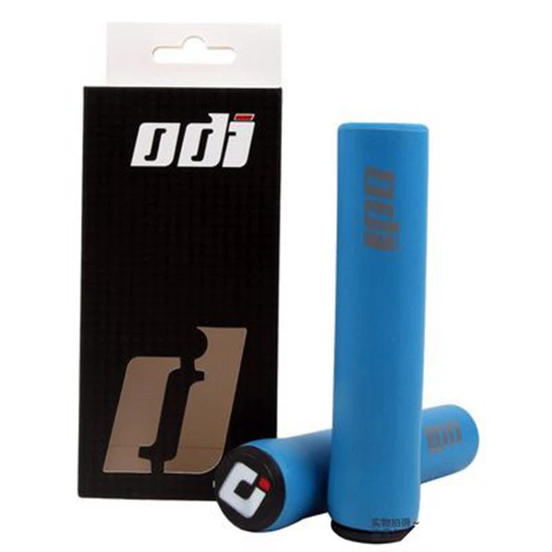 Anti-Slip MTB Handlebar Grips with Silica Gel Foam
