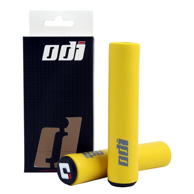 Anti-Slip MTB Handlebar Grips with Silica Gel Foam
