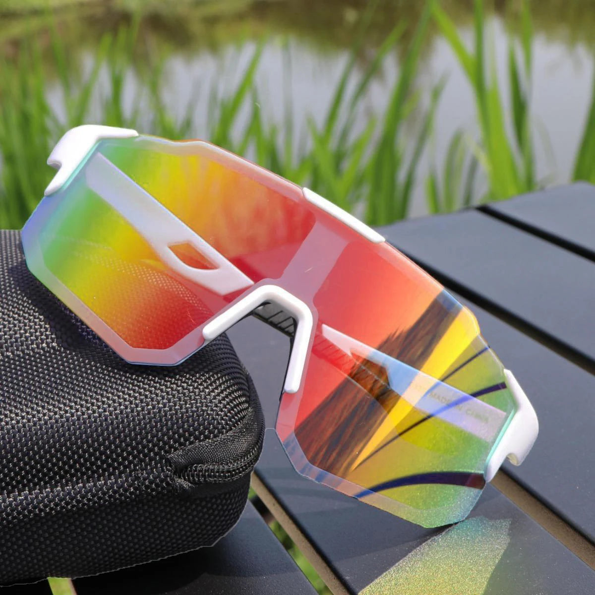 Windproof Anti Ultraviolet Photochromic Polarized Sunglasses
