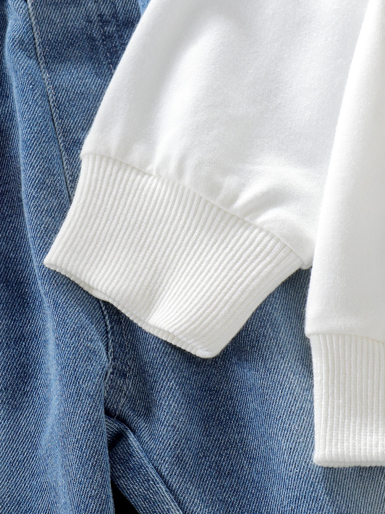 Baby Girl Solid Color Big Bow Suspender Top with Blue Flared Jeans