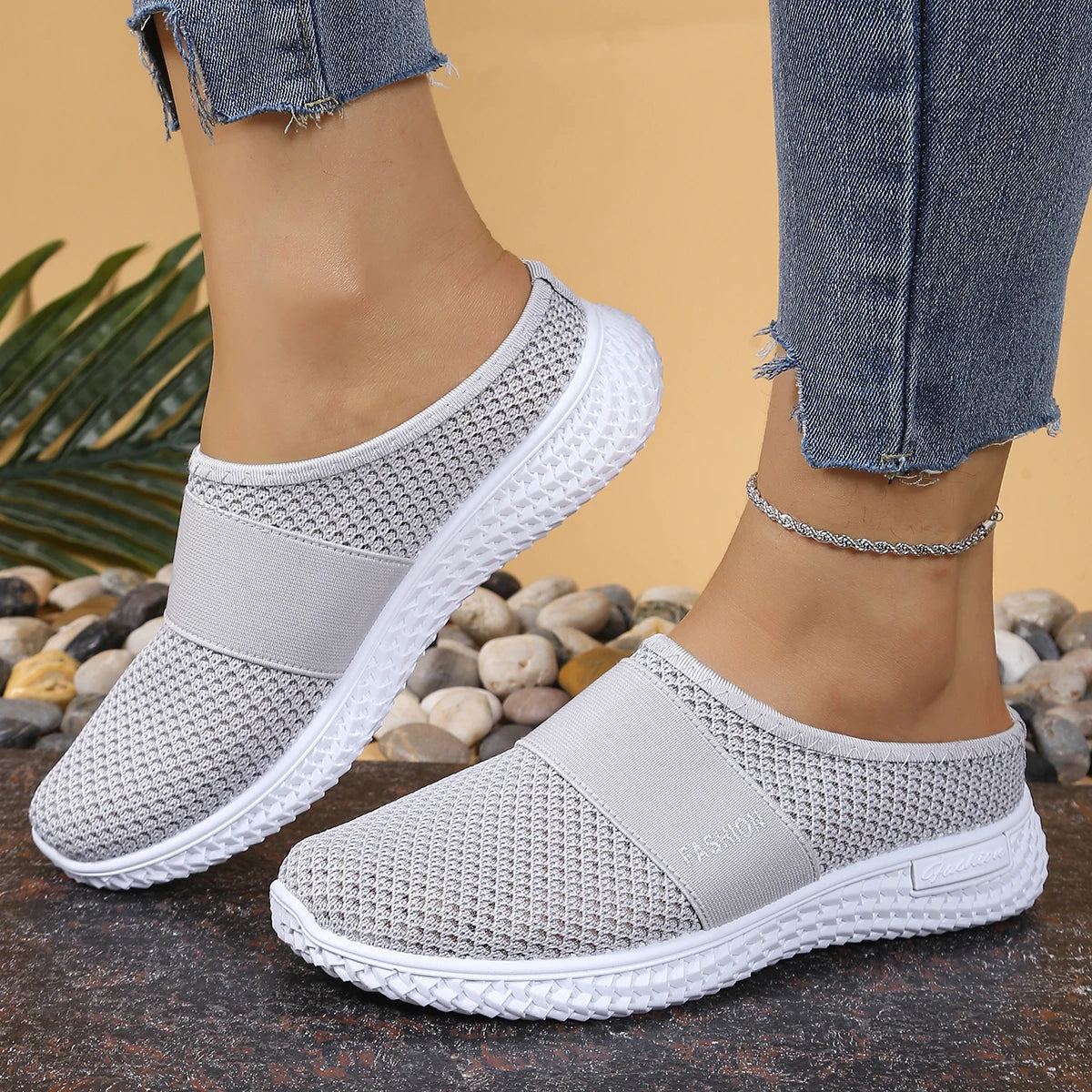 Women's Comfortable Breathable Solid Mules Slippers