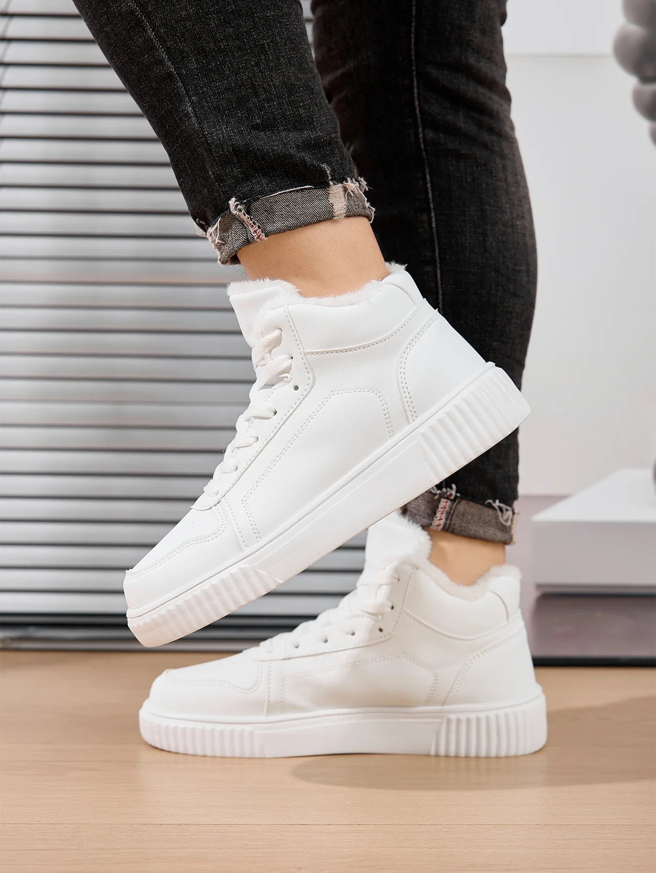 thick sole sneakers
