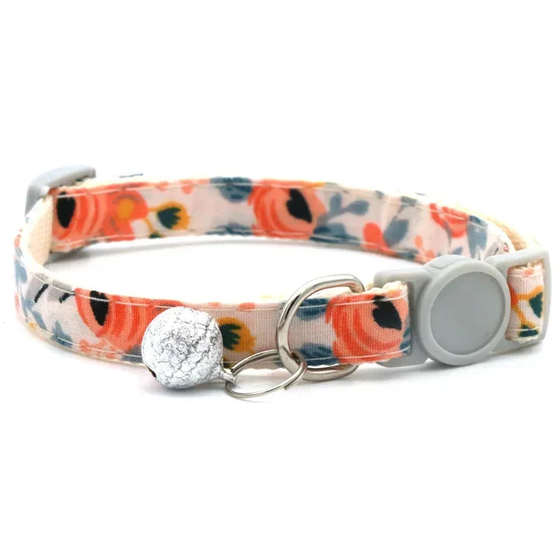 Daisy Neck Scarf Small Dog Collar