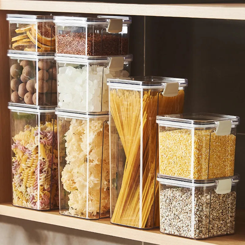 Food storage box

