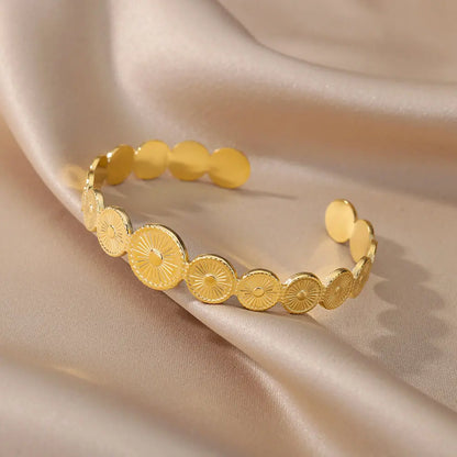 Gold-Plates stainless bracelet

