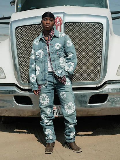 Trendy Graffiti Denim Jacket for Men
