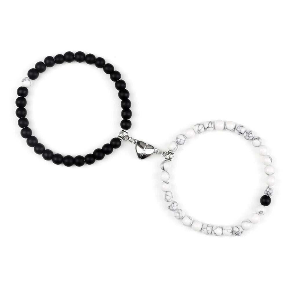 2er-Set magnetische Herzarmbänder für Paare – 6 mm große Distanzarmbänder aus natürlichen Malachit- und Tigeraugenperlen