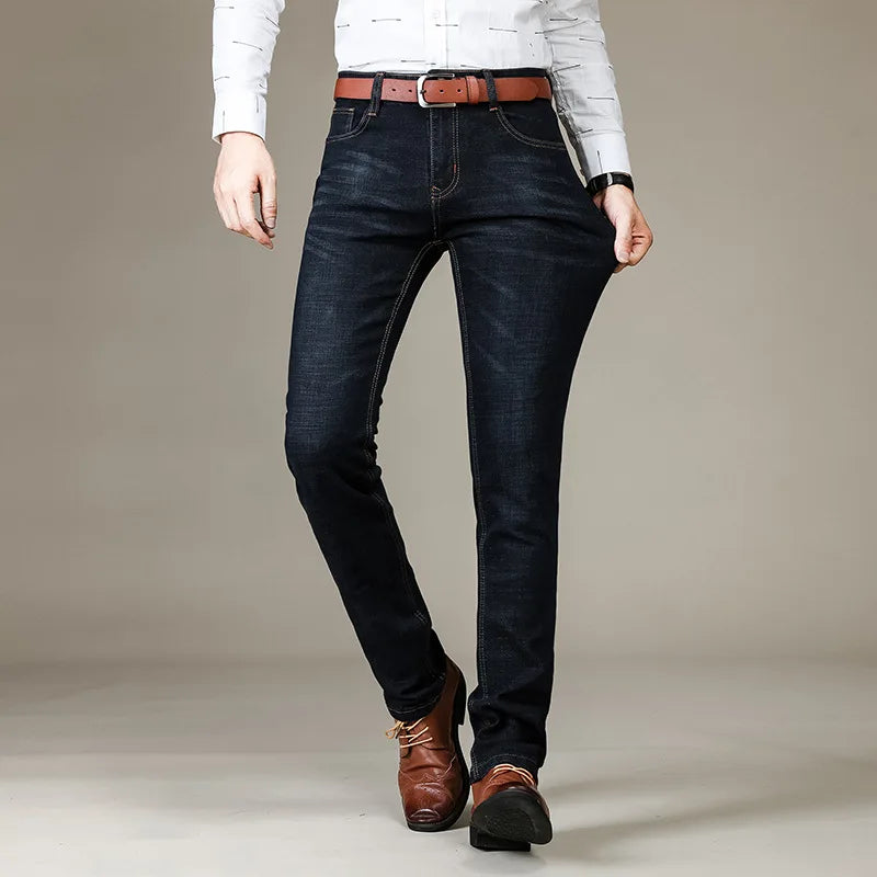 Jean droit en denim stretch pour hommes