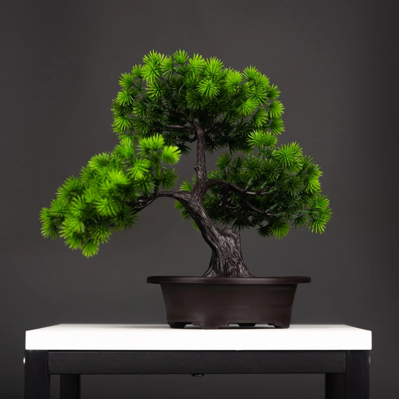 27 cm künstlicher Kiefern-Bonsai-Baum als Dekoration für Zuhause und den Schreibtisch.