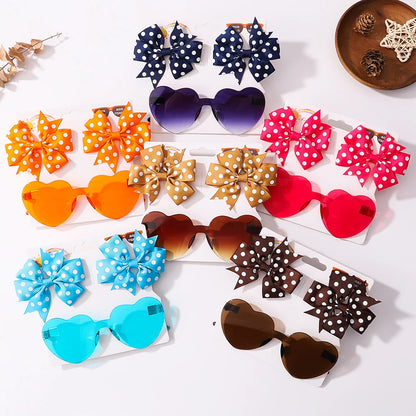 Hairpins & Heart Sunglasses Set

& Heart Sunglasses Set