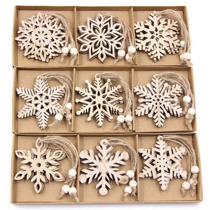 Lot de 12 pendentifs en bois en forme de flocon de neige pour décoration de Noël