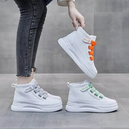 Lace-Up Shoeses