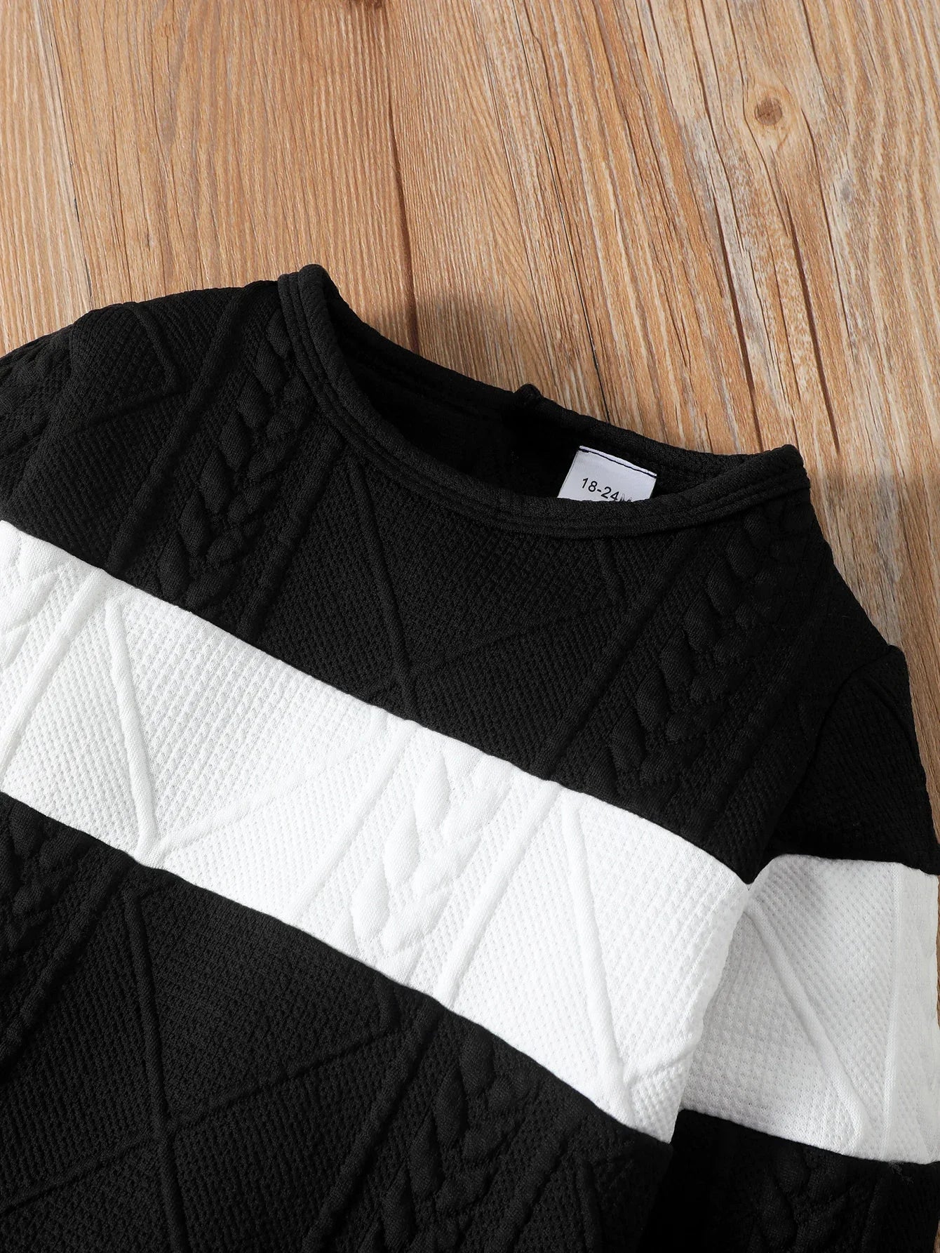 Long Sleeves Sweater