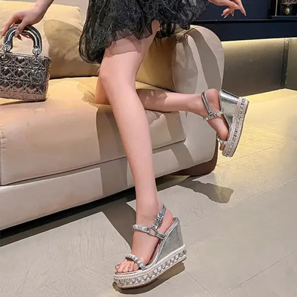 Metallic Fisherman Sandals

