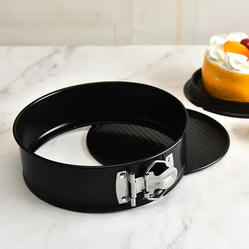 Removable Bottom Cake Pan