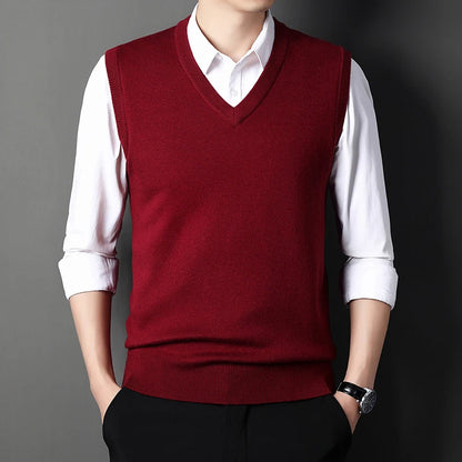 JOHMUVVE Retro V-Neck Wool Knit Vest
