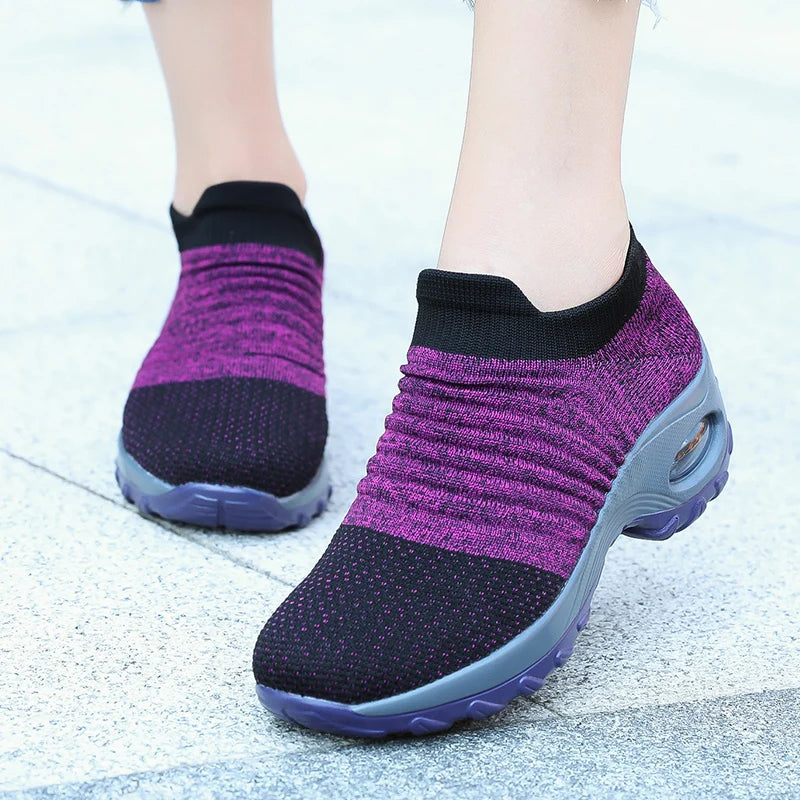 Damen-Wanderschuhe – Atmungsaktive Flyknit-Socken-Sneaker, leichte Slipper
