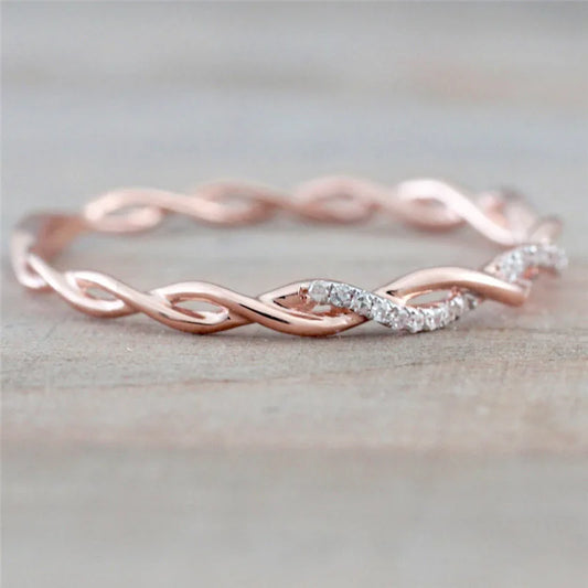 Women's Fancy Twist Band Shiny Crystal Cubic Zircon Rings
