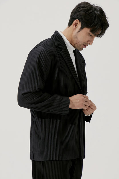 Miyake Pleated Slim Fit Blazer - Black