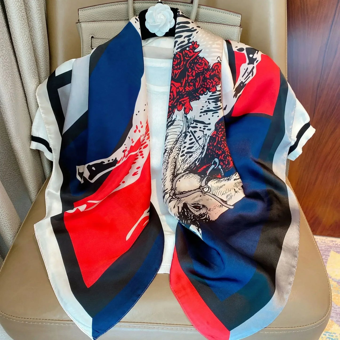 Lightweight And Smooth Sun Protection Scarf