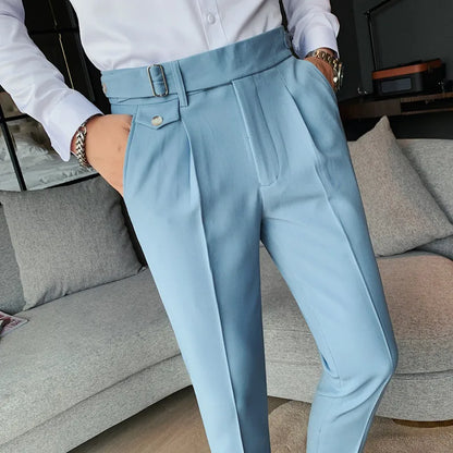 Einfarbige Slim Fit-Hose mit hoher Taille für Herren