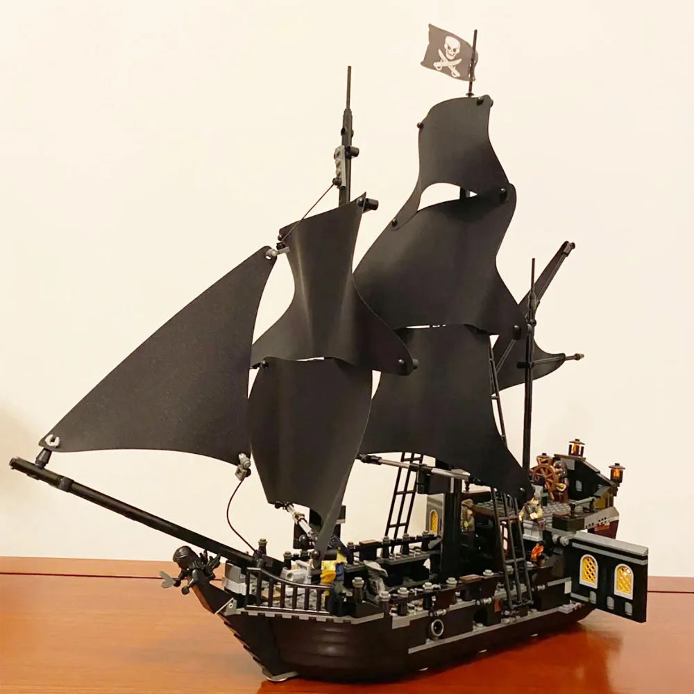 MOC Pirates Of The Caribbean Ship Revenge Warship Black Pearl Sailboat Building Block Bricks MOC 4195 Assembly Toys Kid