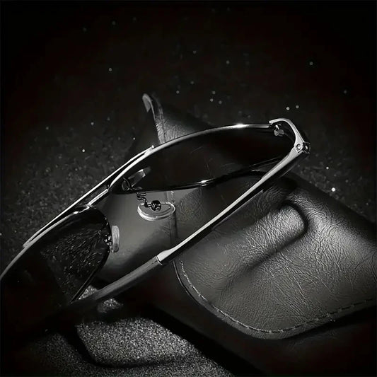 Unisex Photochromic Polarized Sunglasses