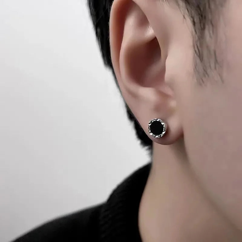 Boucles d'oreilles minimalistes en acier titane pour hommes - Goujons ronds noirs à goutte d'huile