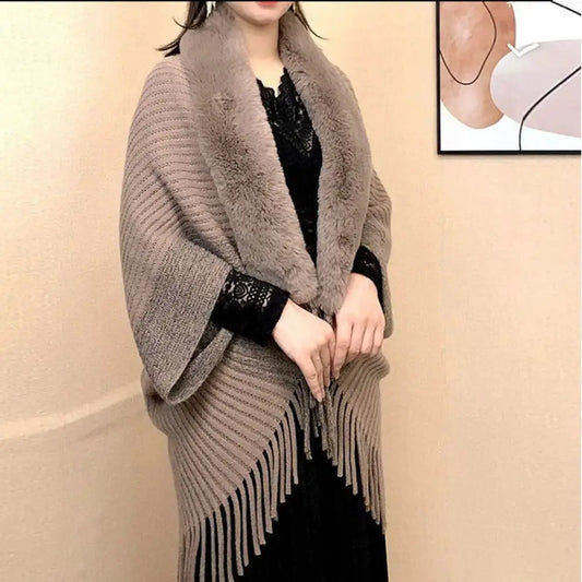 Women Winter Knitted Shawl With Faux Fur Collar Ponchos