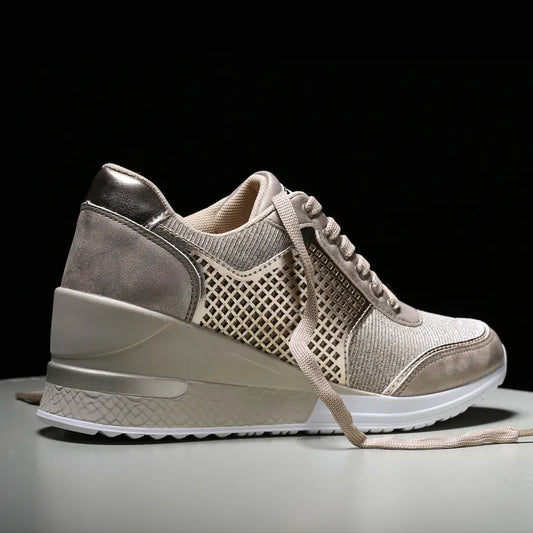 Handgefertigte Plateau-Wedge-Sneaker für Damen