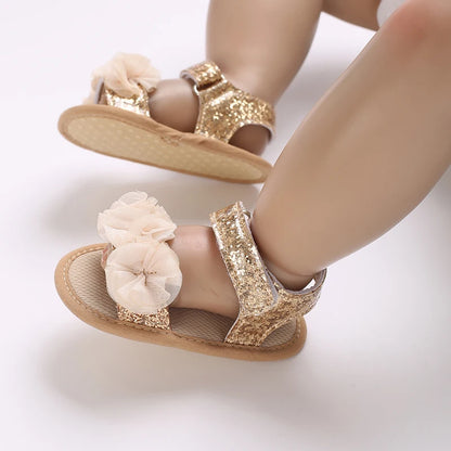 Baby-Mädchen-Sandalen mit weicher Sohle und Blumenmuster