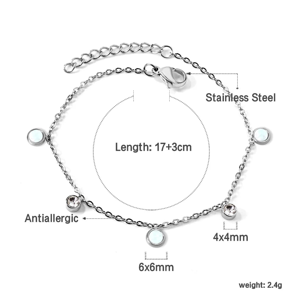 Damenarmband aus vergoldetem Edelstahl mit weißer Muschel und Zirkonia
