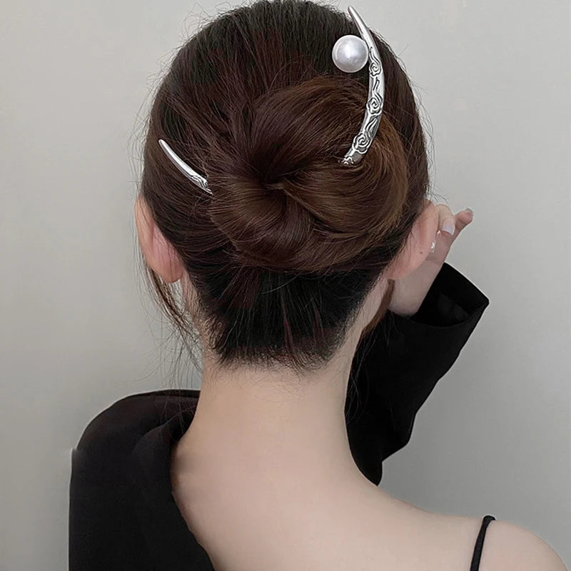 Vintage Silver Half-moon Pearl Hair Clip