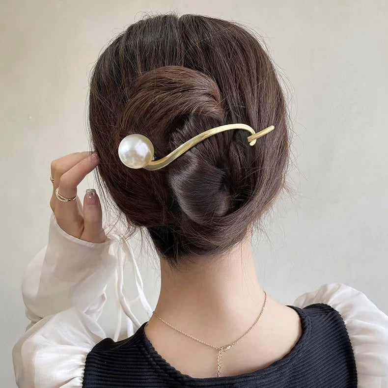Pinces à cheveux géométriques en métal avec perles coréennes