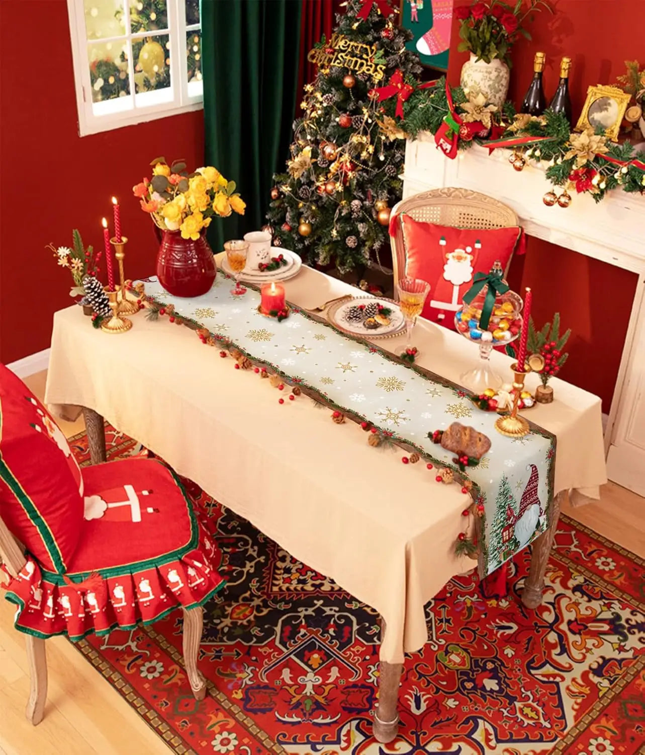 Chemin de table en lin avec motif gnome et cardinal de Noël