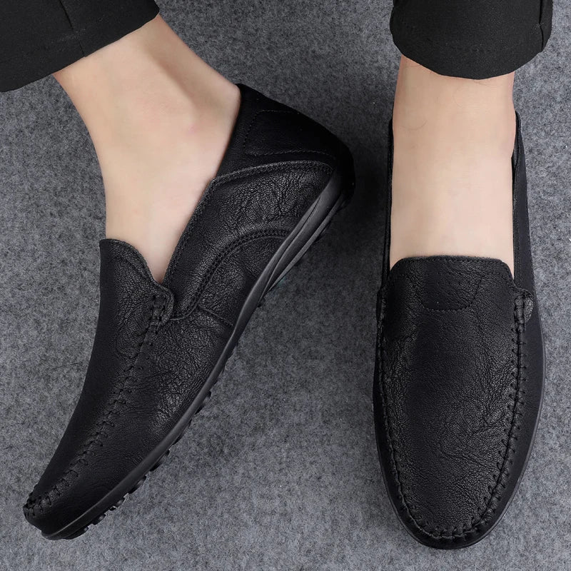 Herren handgemachte atmungsaktive Loafer