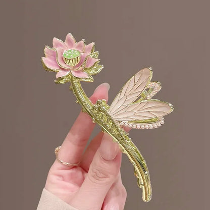 Lily Pearl Metal Hair Clip