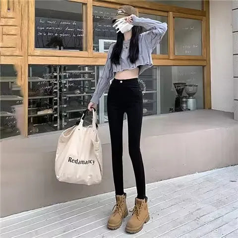 Women's Thickened Fleece Lined Nine Point Jeans