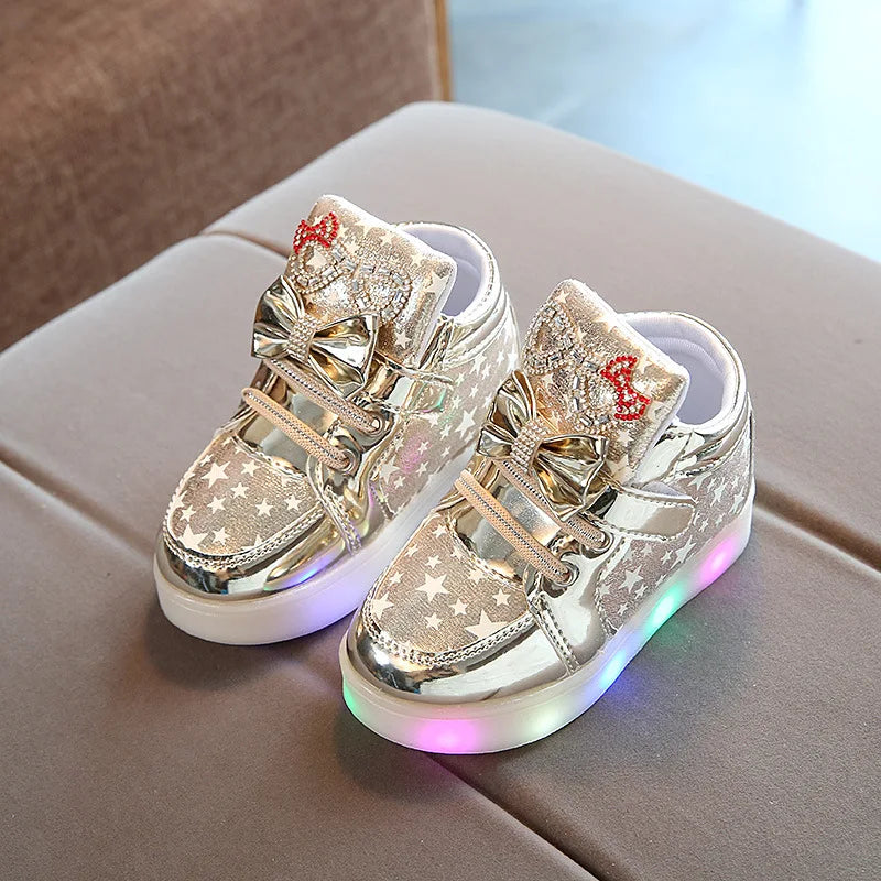 Leuchtende Kinder-Sneaker für Frühling und Herbst – LED-Schuhe 
