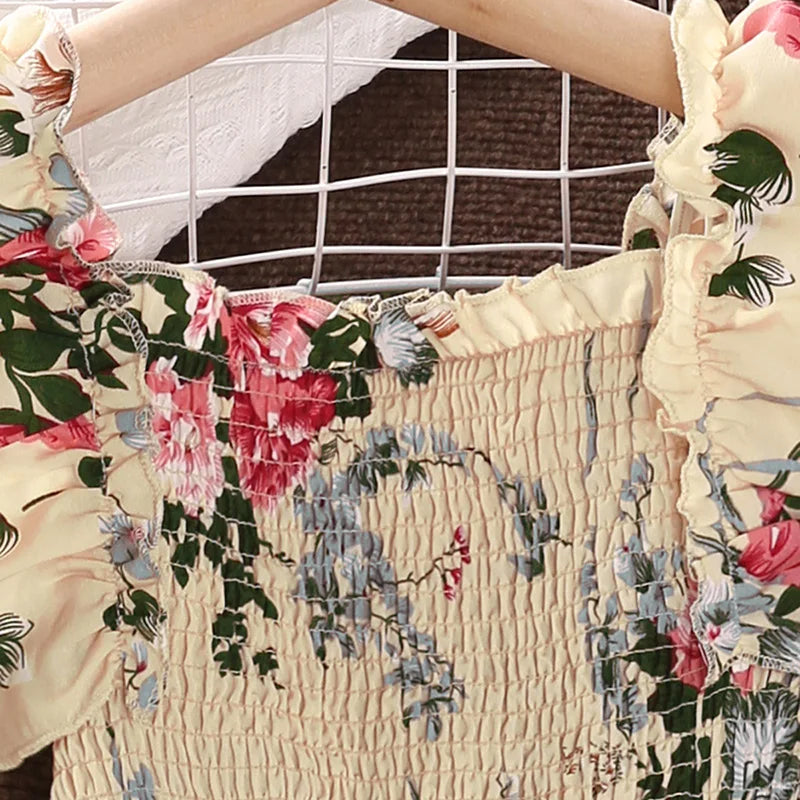 Quadratisches Mädchenkleid aus Polyester mit langem Rock