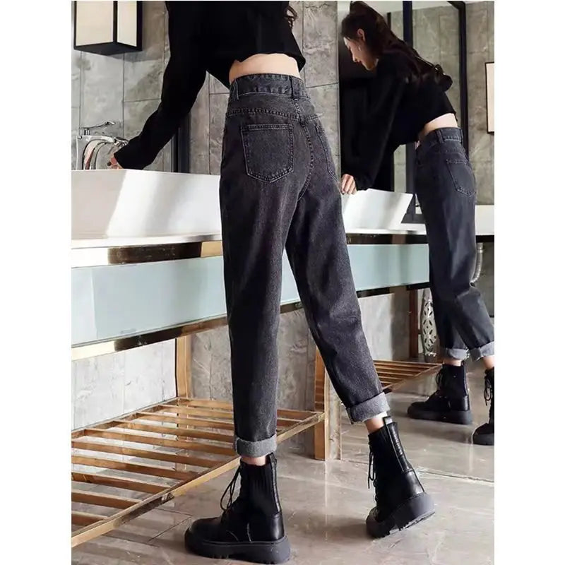 Women's Thickened Fleece Lined Nine Point Jeans